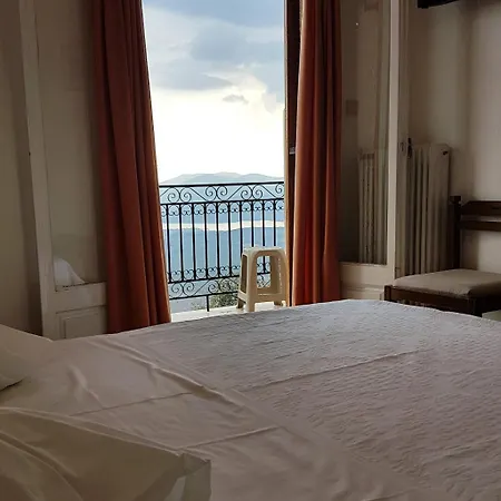Hotel Orfeas 2*